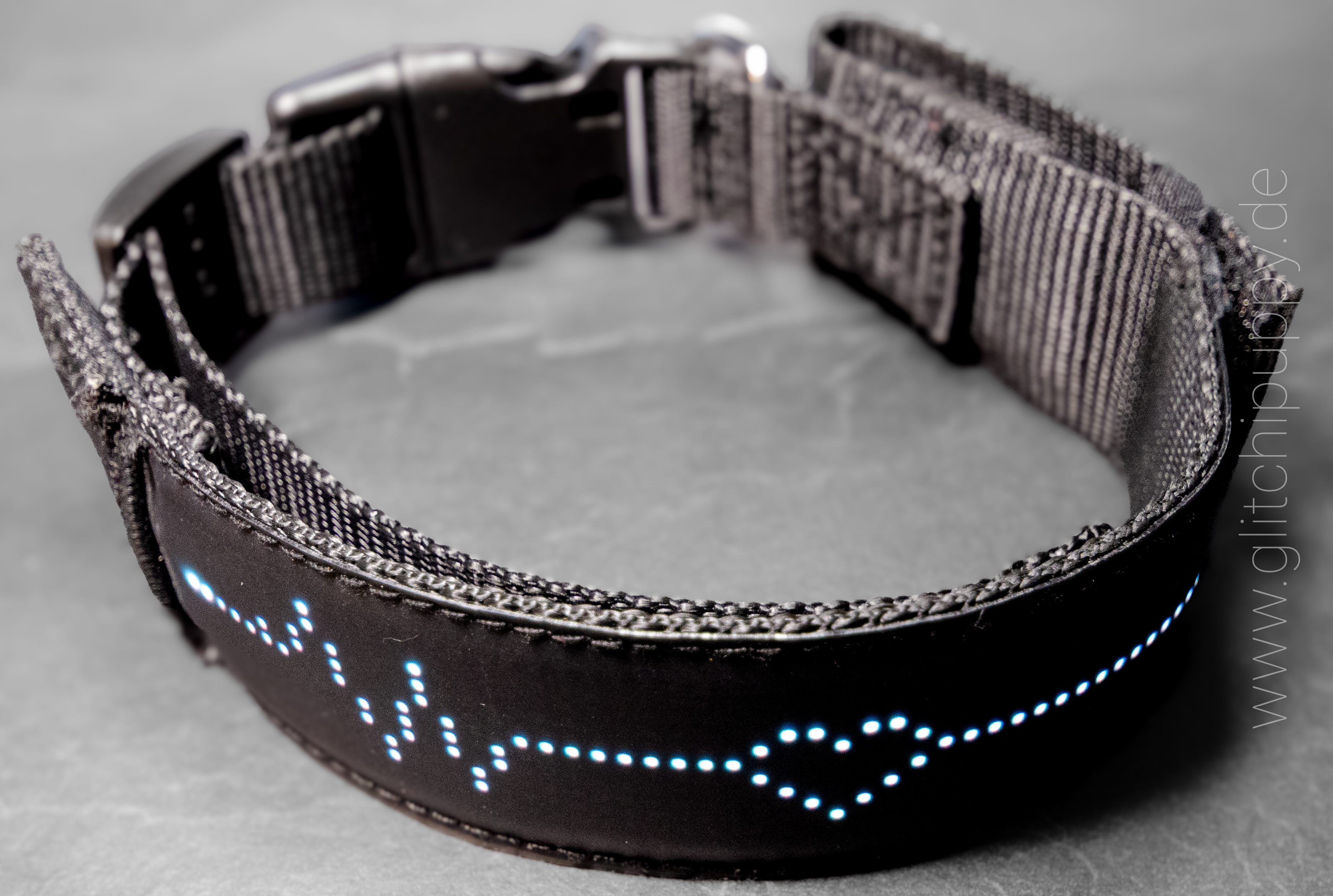 GlitchLED Halsband Animation