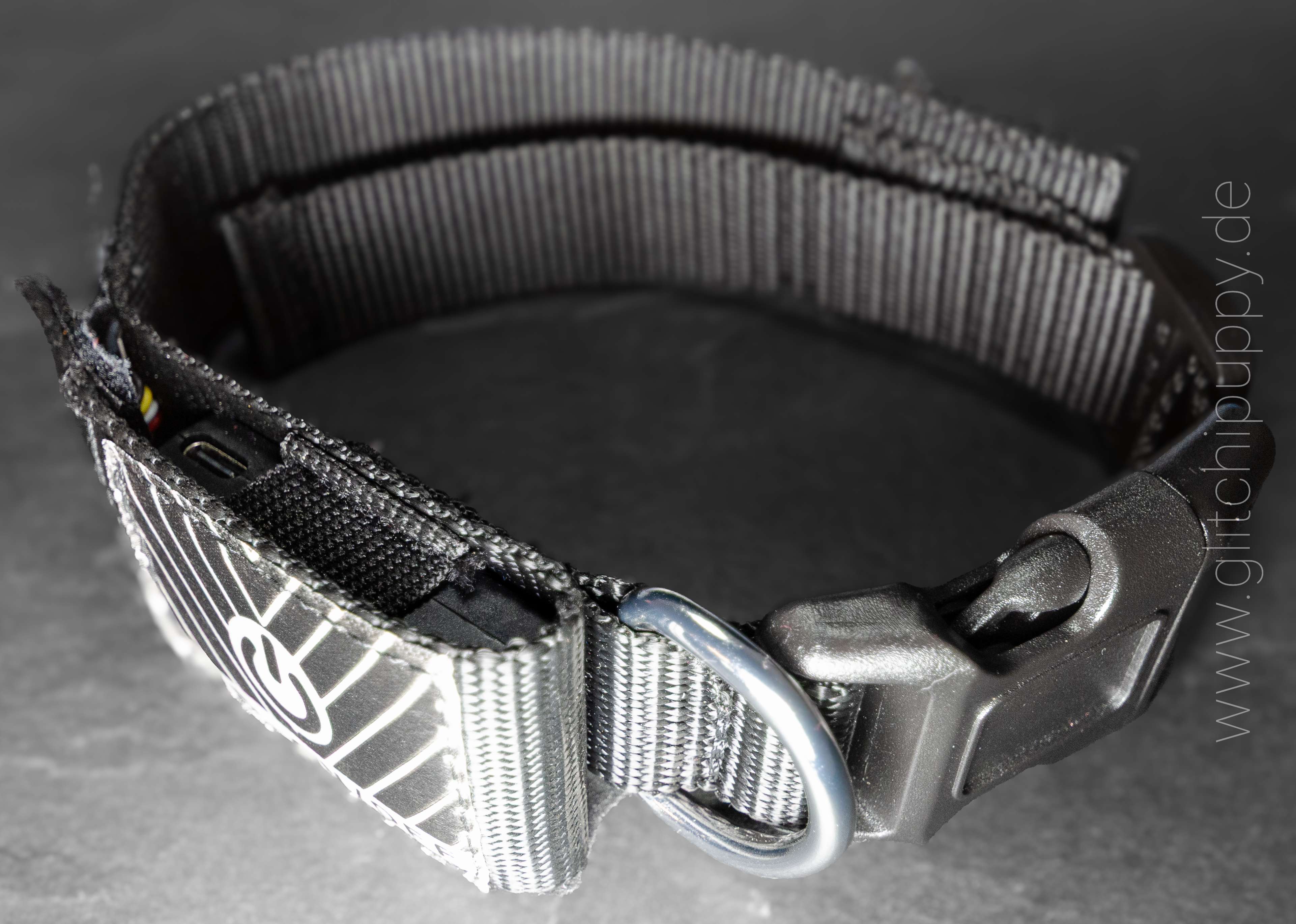 GlitchLED Halsband Rückseite